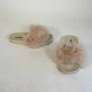 Cape Robbin Moira 2‎ Faux Fur Slide Sandals Womens Size 8 Pink Slip On Comfort